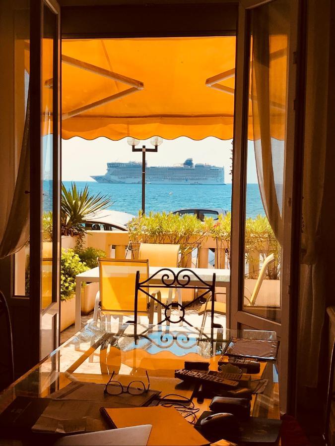 Plage Du Midi Кан Екстериор снимка